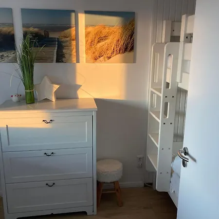 Appartement Gesamte In Mit Grossem Garten By Interhome Scharbeutz